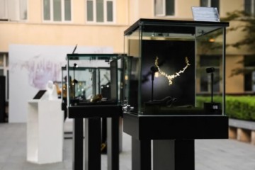 西班牙金银器艺术在中国的20年｜艺术家帕洛玛·桑切斯作品回顾展在西班牙驻华大使馆举办